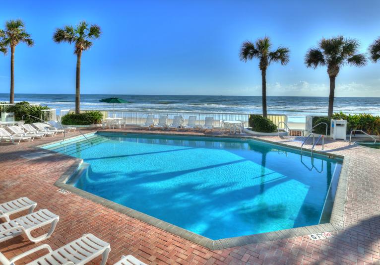 Oceanfront Pool